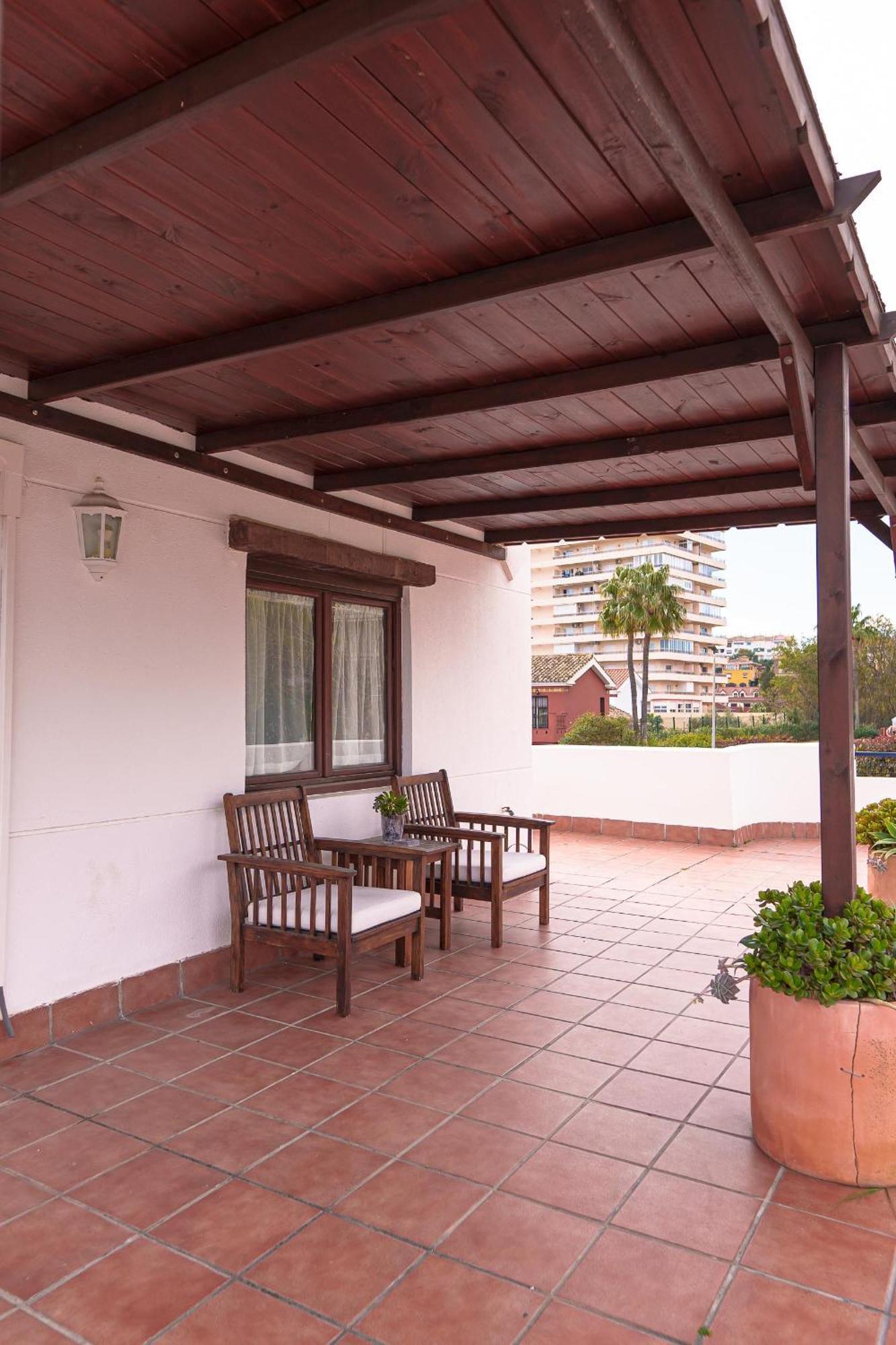 Villa Ibicenca Love Benalmádena Exterior photo
