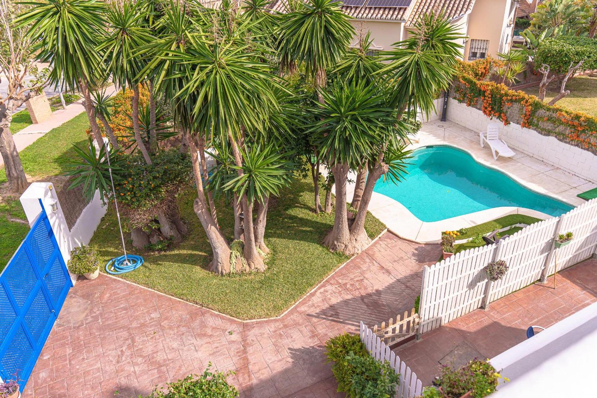 Villa Ibicenca Love Benalmádena Exterior photo